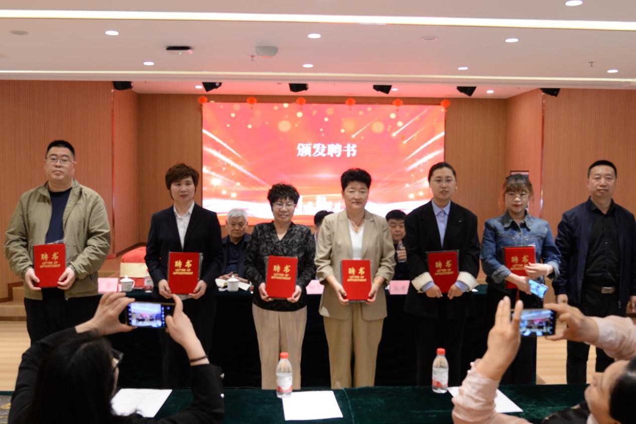 东营市老年产业协会换届选举暨 第二届会员代表大会成功举办
